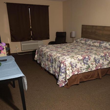 Moundsville Lafayette Inn מראה חיצוני תמונה