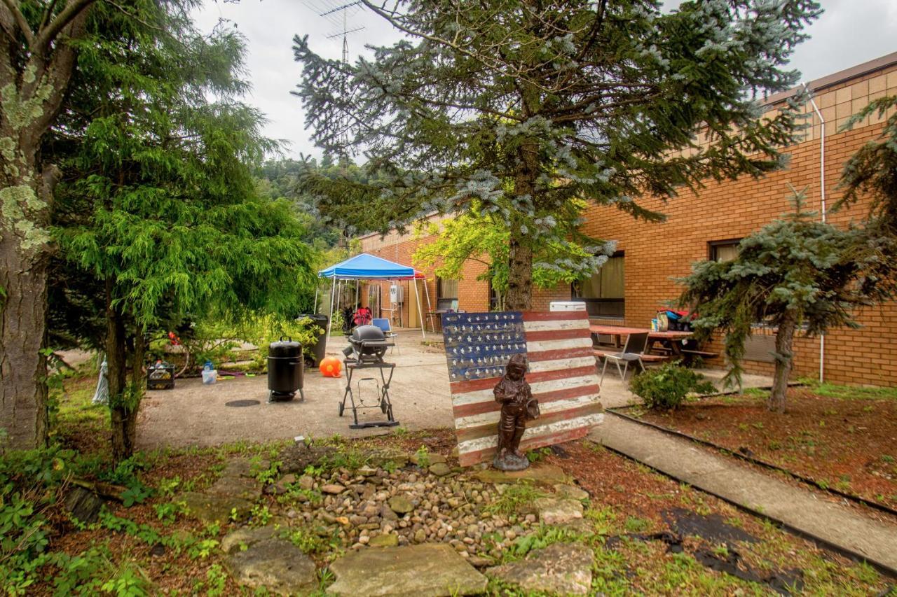 Moundsville Lafayette Inn מראה חיצוני תמונה