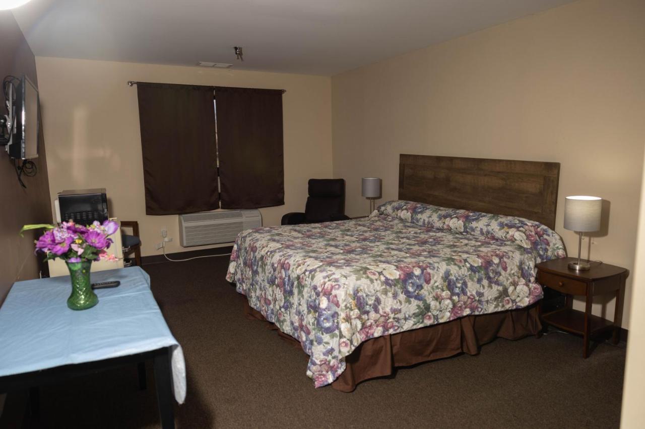 Moundsville Lafayette Inn מראה חיצוני תמונה